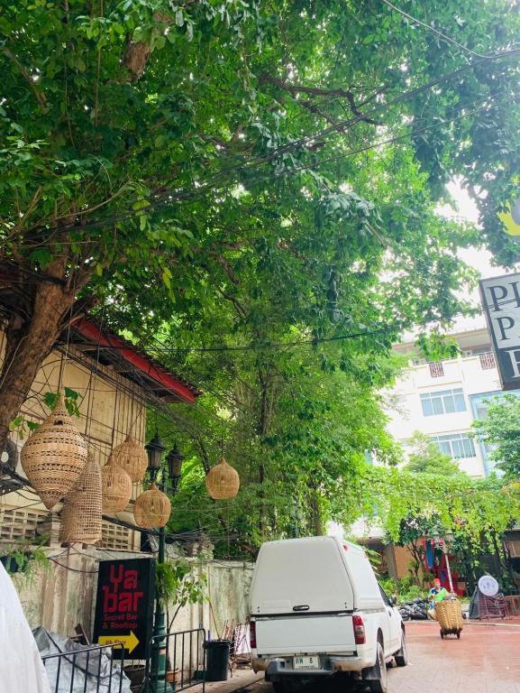 Easy Sunday Khaosan Bangkok酒店 外观 照片